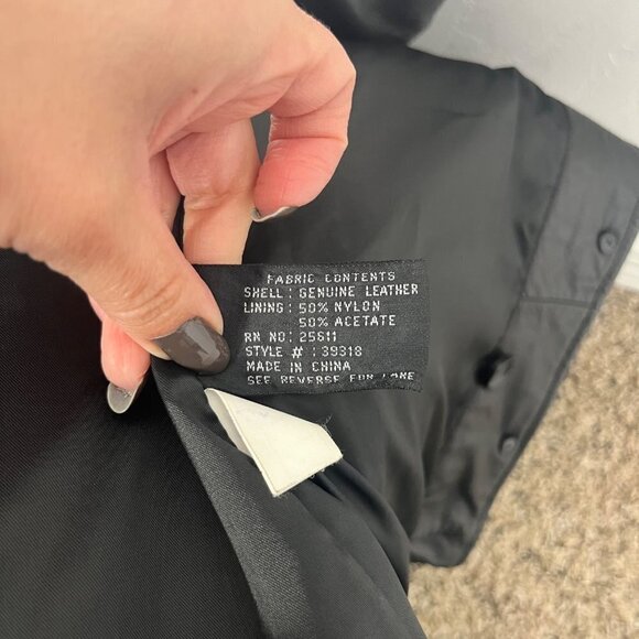 Vintage Jones New York Leather Button down Blazer Jacket Black Size S pockets - Picture 11 of 11